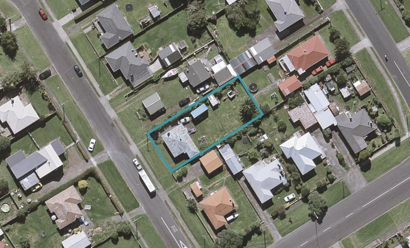 76 Strange Street, Waitara, Waitara - Carousel 1
