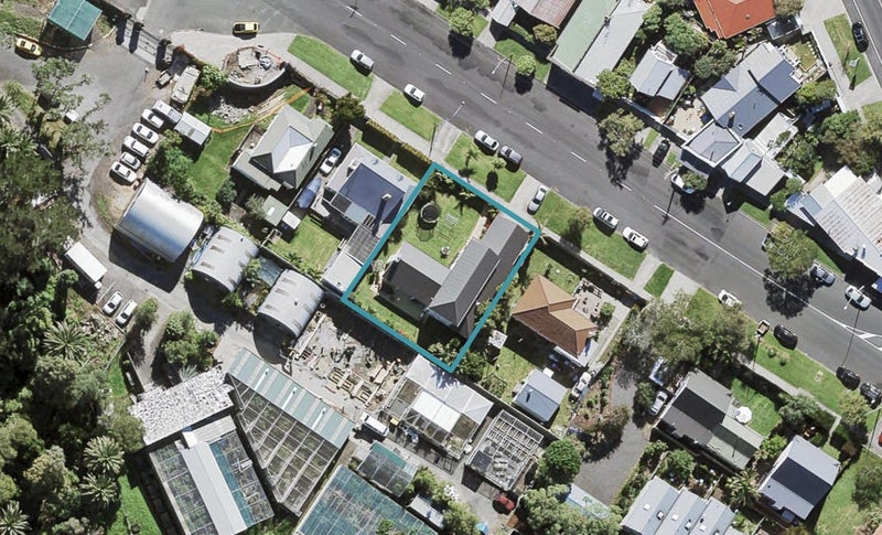 98 Old Mill Road, Westmere, Auckland - Carousel 1