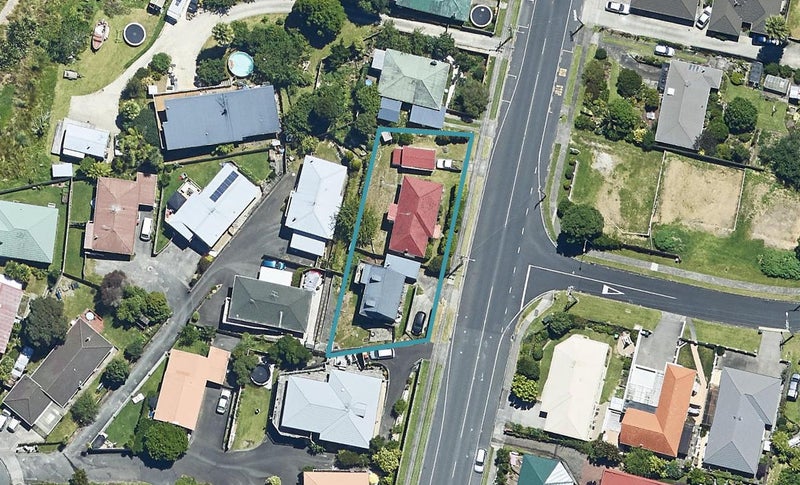 48A Otumoetai Road, Judea, Tauranga - Carousel 1