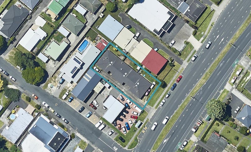 2/749 Cameron Road, Tauranga South, Tauranga - Carousel 1