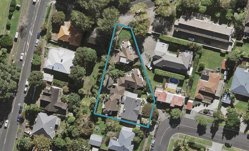 2/32 Kimberley Road, Epsom, Auckland - Carousel 1