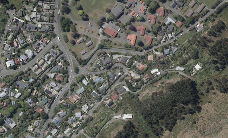 8 Ocean View Terrace, Sumner, Christchurch - Carousel 1