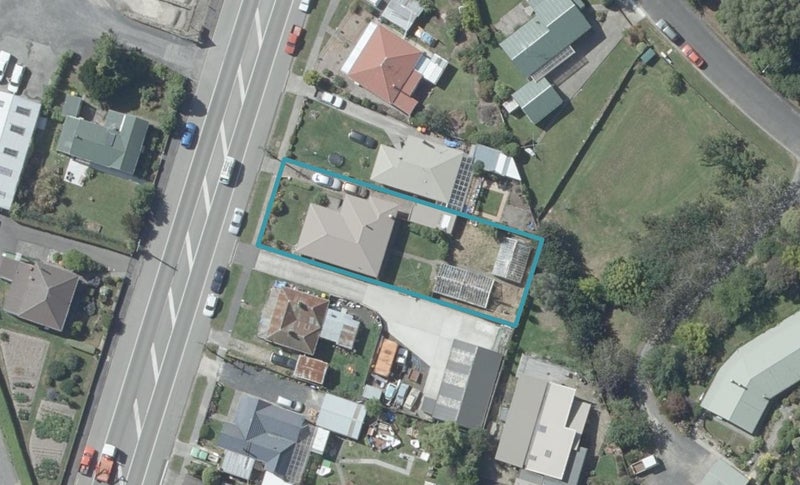 24A Brighton Road, Green Island, Dunedin - Carousel 1