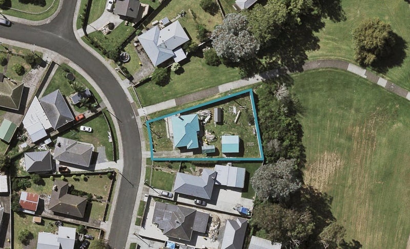 46 Franklyne Road, Otara, Auckland - Carousel 1