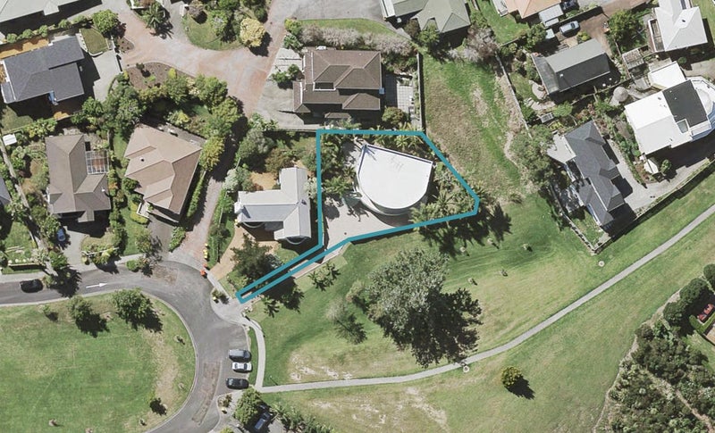 32 Taroka Close, Pinehill, Auckland - Carousel 1