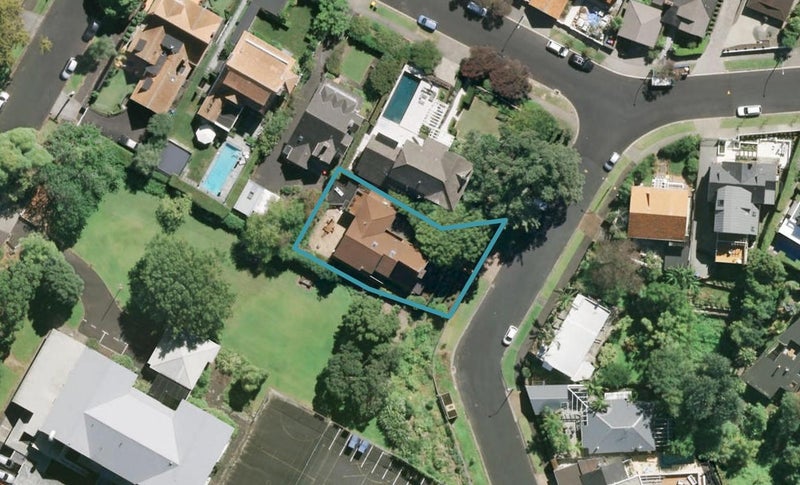 18 Papahia Street, Parnell, Auckland - Carousel 1