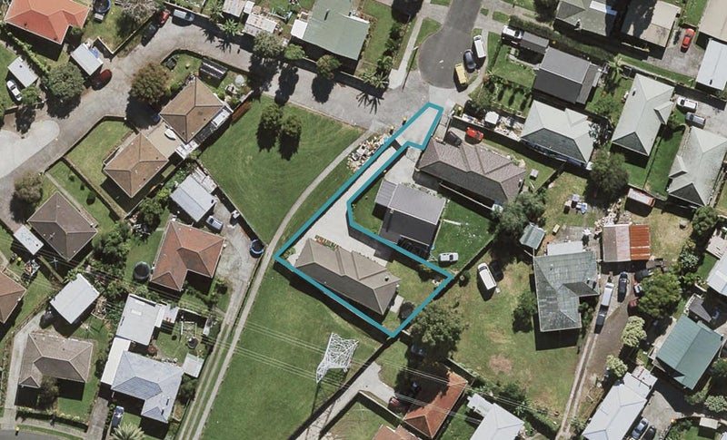 11 Cleek Road, Mangere East, Auckland - Carousel 1
