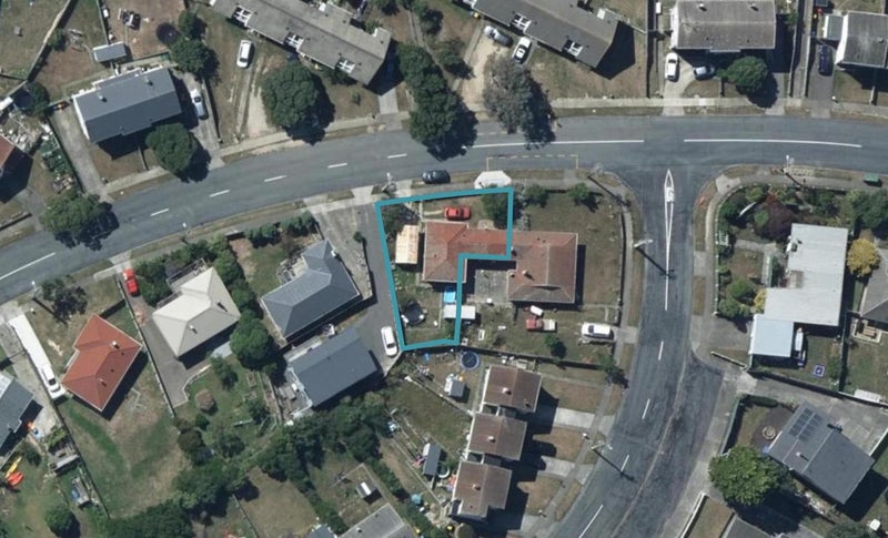 141 Dimock Street, Titahi Bay, Porirua - Carousel 1