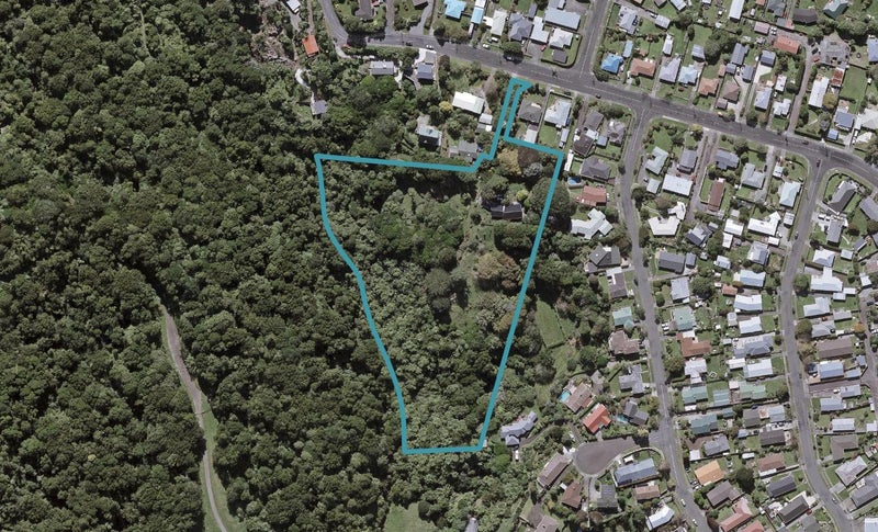 222B Huatoki Street, Upper Vogeltown, New Plymouth - Carousel 1