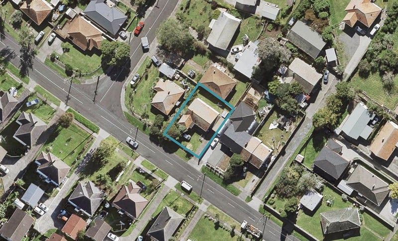 9 Farrelly Avenue, Wesley, Auckland - Carousel 1
