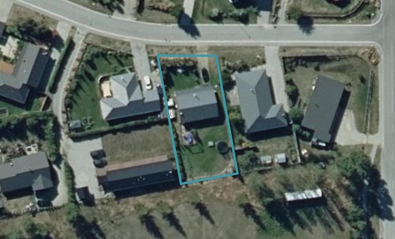 5 Charles Court, Wanaka - Carousel 1