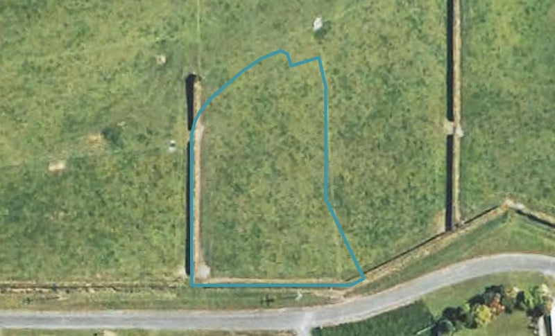 11 Hills Road, Stratford, Stratford - Carousel 1