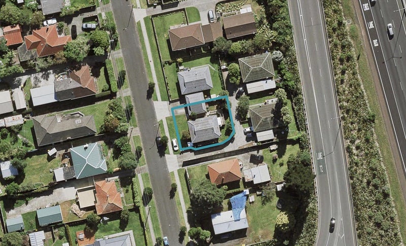 16D Crawford Avenue, Māngere Bridge, Auckland - Carousel 1