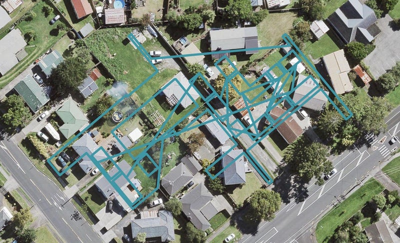 35 Whati Lane, Henderson, Auckland - Carousel 1
