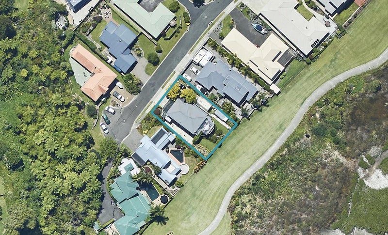 9 Egret Avenue, Maungatapu, Tauranga - Carousel 1