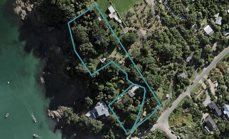 117 Great Barrier Road, Oneroa, Waiheke Island - Carousel 1