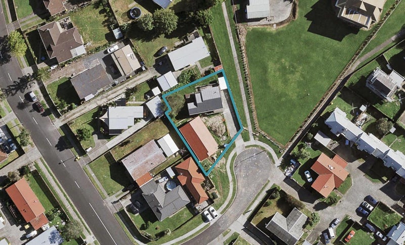 4 Iona Place, Wiri, Auckland - Carousel 1