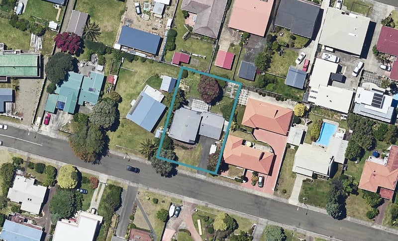 17 Eruini Street, Ohope, Ohope - Carousel 1