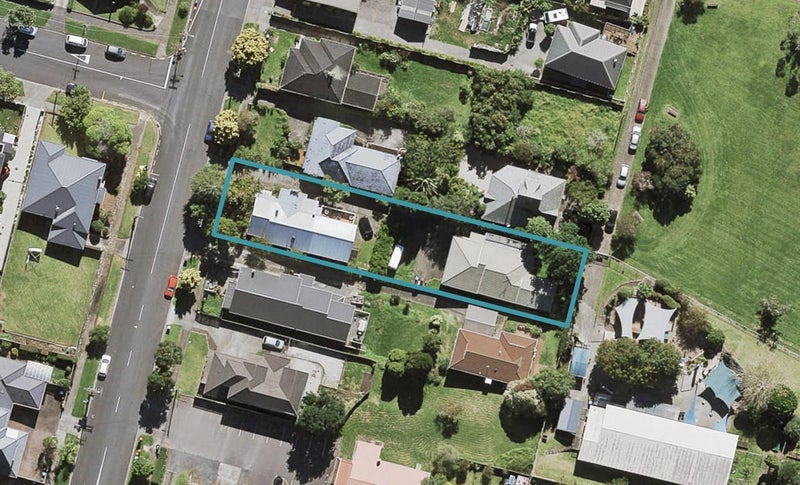 1/5 Akarana Avenue, Three Kings, Auckland - Carousel 1