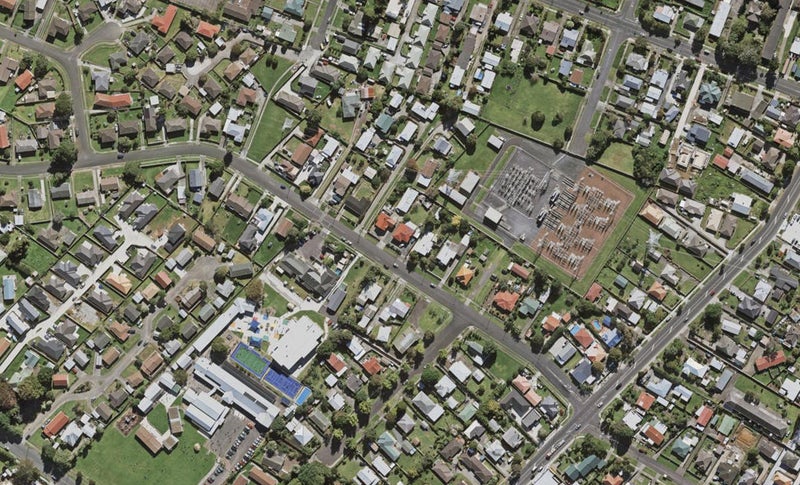 13 Ferguson Street, Mangere East, Auckland - Carousel 1