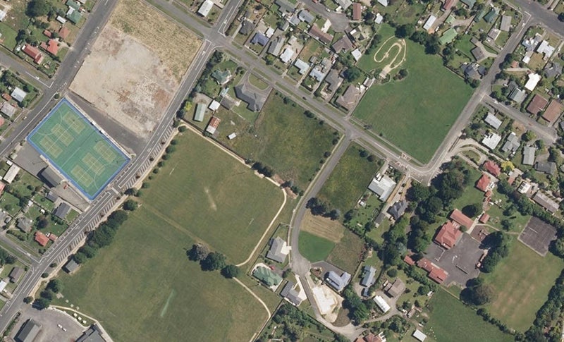 10 Kauri Place, Pahiatua, Pahiatua - Carousel 1