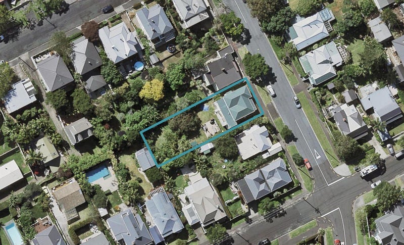 7 Cowper Street, Devonport, Auckland - Carousel 1