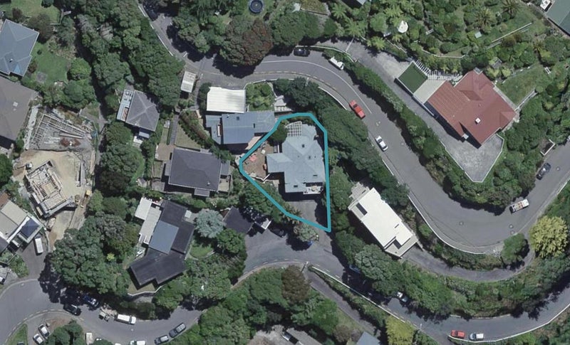 95 Sar Street, Wadestown, Wellington - Carousel 1