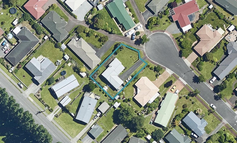 7 Barraud Place, Pukehangi, Rotorua - Carousel 1
