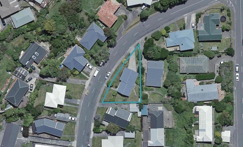 7 Branscombe Street, Johnsonville, Wellington - Carousel 1