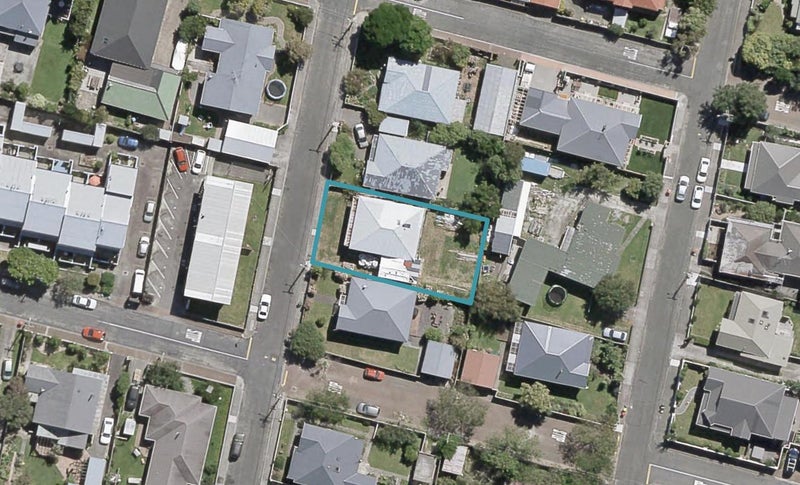 36 Fitzherbert Street, Alicetown, Lower Hutt - Carousel 1