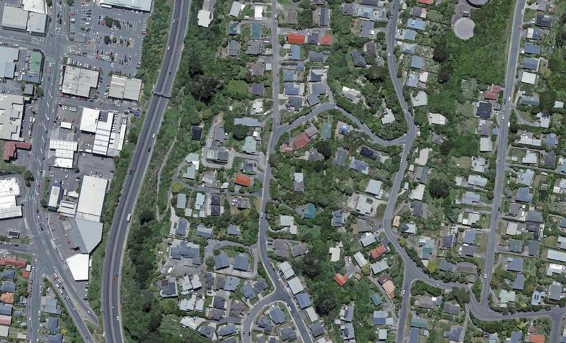 37 Sheridan Terrace, Johnsonville, Wellington - Carousel 1