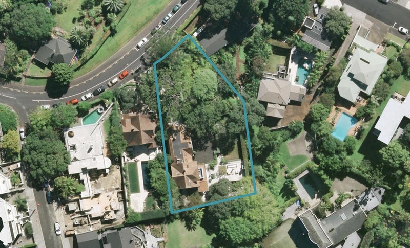 7 Judges Bay Road, Parnell, Auckland - Carousel 1