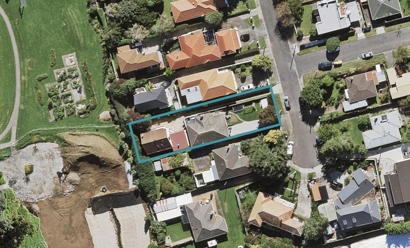 17A Lorraine Avenue, Mount Albert, Auckland - Carousel 1