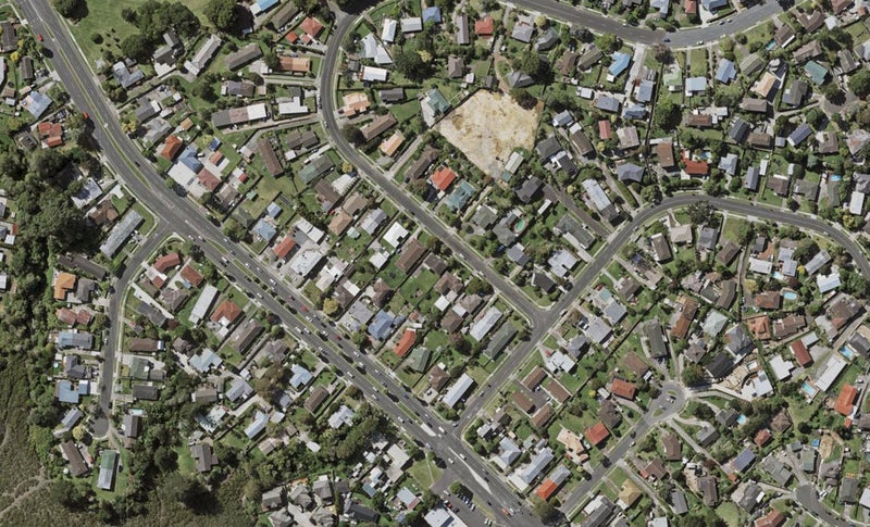75B Cardiff Road, Pakuranga, Auckland - Carousel 1