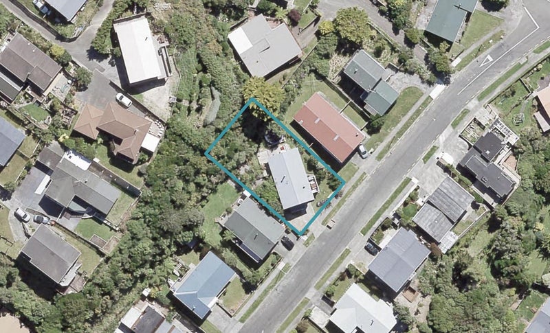 48 Acacia Avenue, Maungaraki, Lower Hutt - Carousel 1