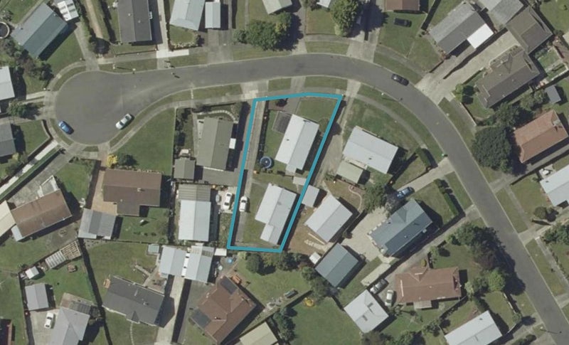 15A Cargill Grove, Kelvin Grove, Palmerston North - Carousel 1
