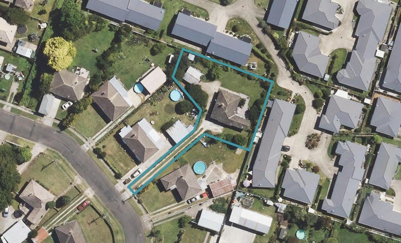 5 Churchill Crescent, Te Hapara, Gisborne - Carousel 1