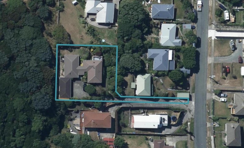 97 Tireti Road, Titahi Bay, Porirua - Carousel 1
