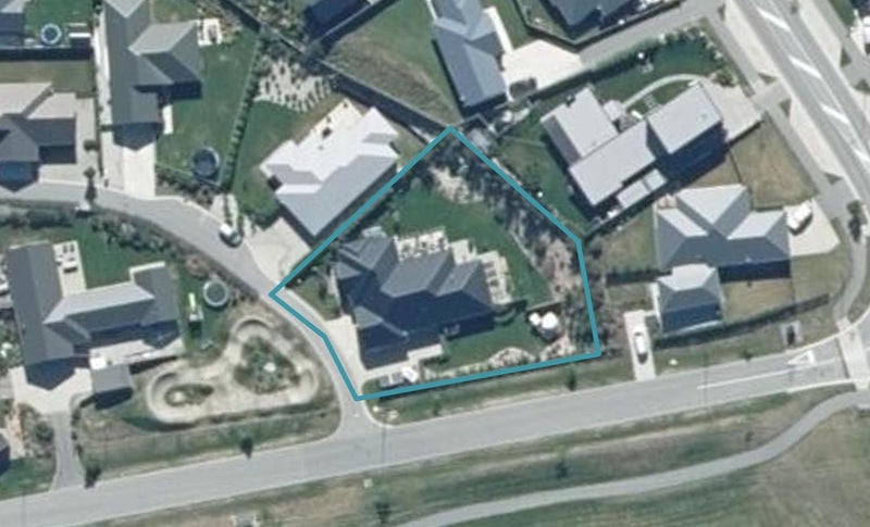 11 Judes Lane, Lower Shotover, Queenstown - Carousel 1