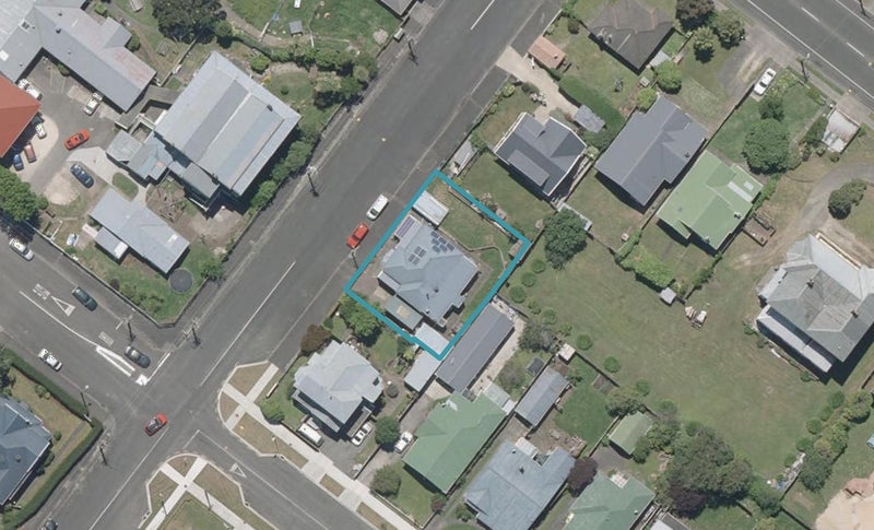 55 Plymouth Street, Whanganui, Whanganui - Carousel 1