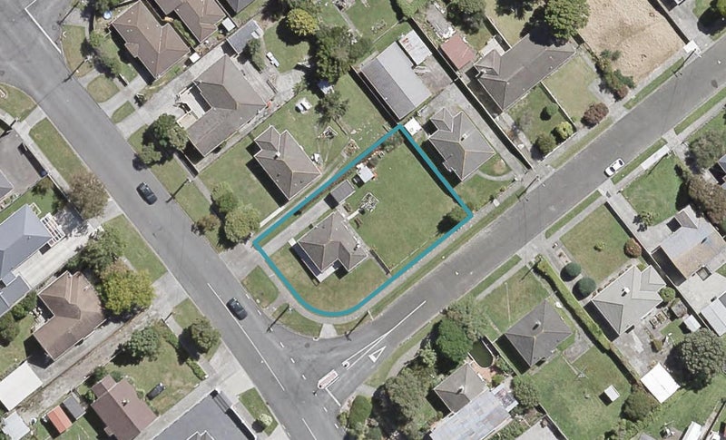 34 Galway Street, Waterloo, Lower Hutt - Carousel 1