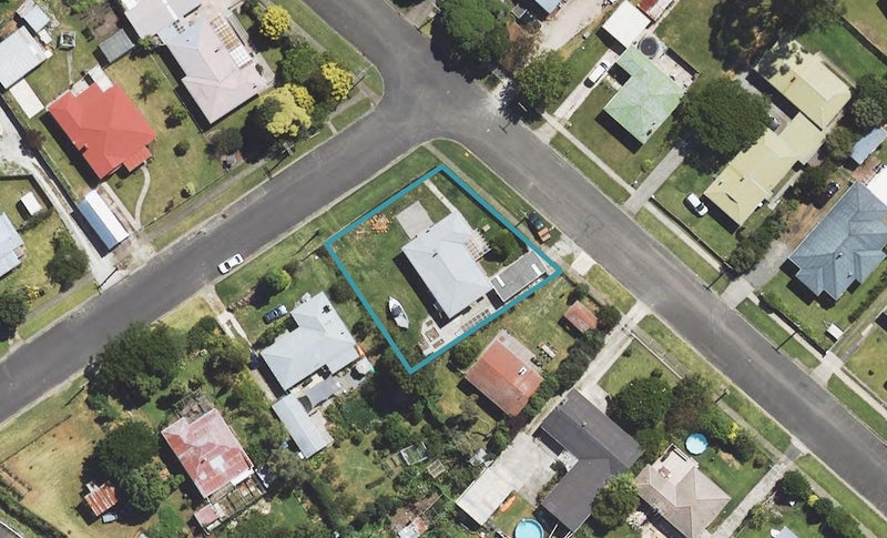 16 Wilson Street, Tamarau, Gisborne - Carousel 1
