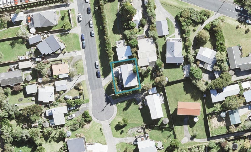 6 Ozone Road, Stanmore Bay, Whangaparaoa - Carousel 1