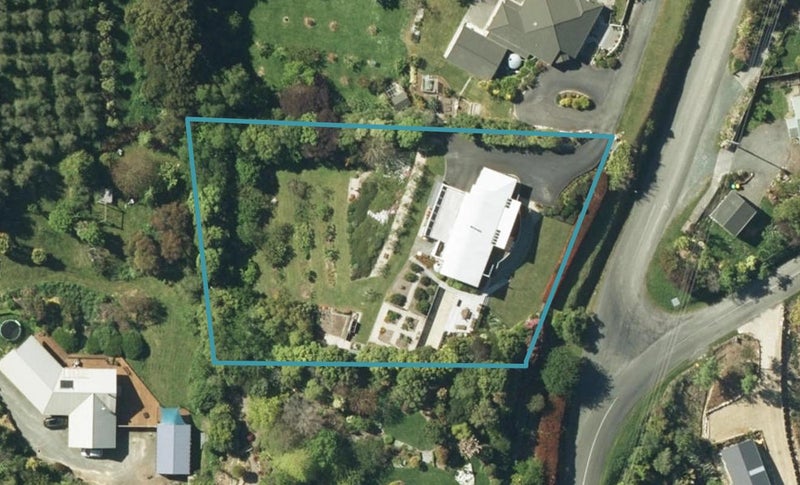 1 Korepo Road, Upper Moutere - Carousel 1