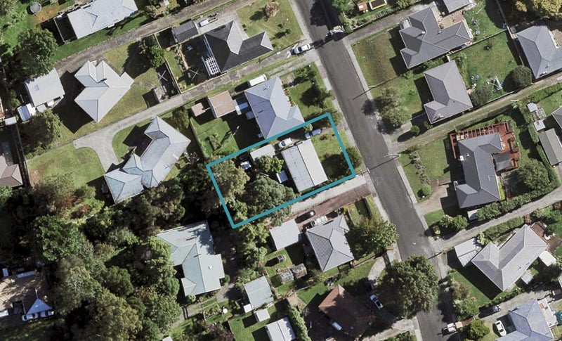 18 Tampin Road, Hillpark, Auckland - Carousel 1
