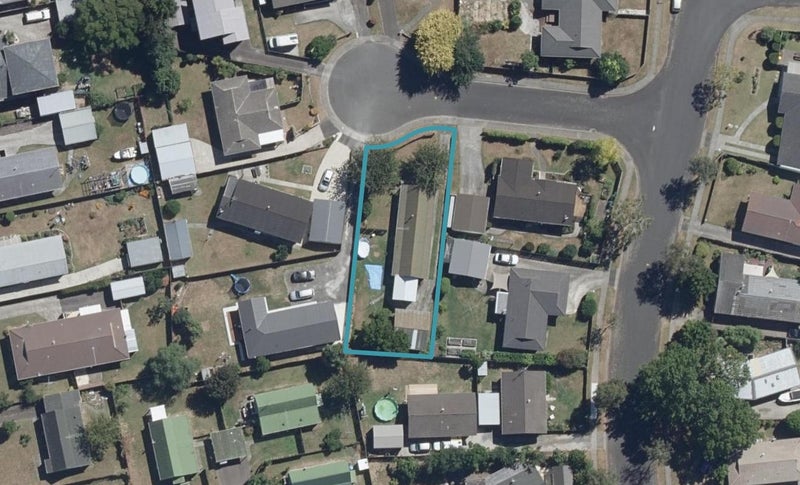 3 Ash Place, Pukete, Hamilton - Carousel 1
