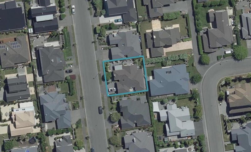 32 Watermill Boulevard, Northwood, Christchurch - Carousel 1