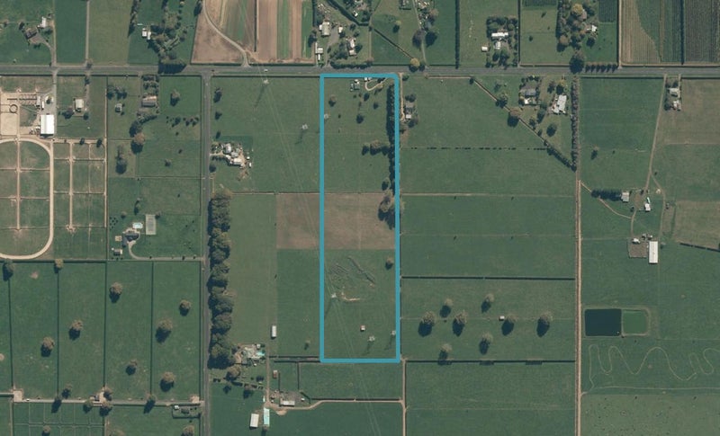 225 Pickering Road, Cambridge - Carousel 1