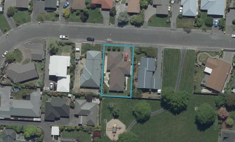 29 Regency Crescent, Redwood, Christchurch - Carousel 1