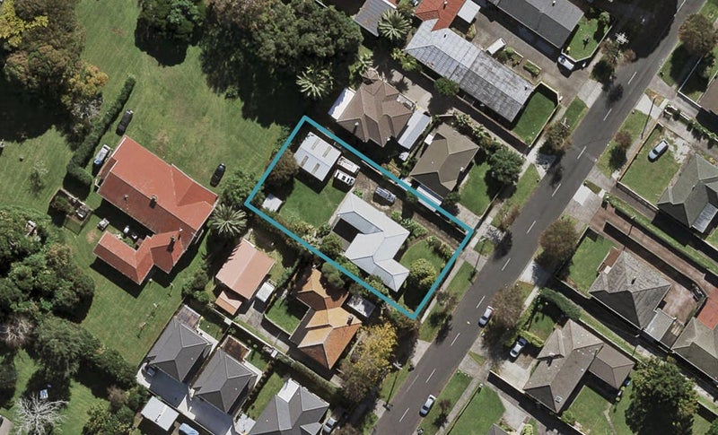 20 Central Avenue, Papatoetoe, Auckland - Carousel 1